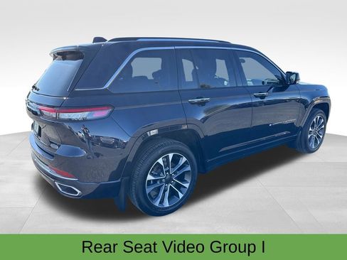 Used 2023 Jeep Grand Cherokee Overland w/ Luxury Tech Group IV AWD/4WD image 8