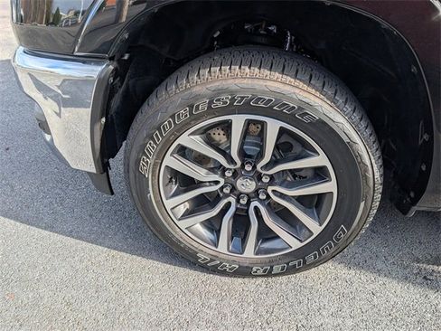 Used 2025 RAM 1500 Limited w/ Trailer Tow Group image 4