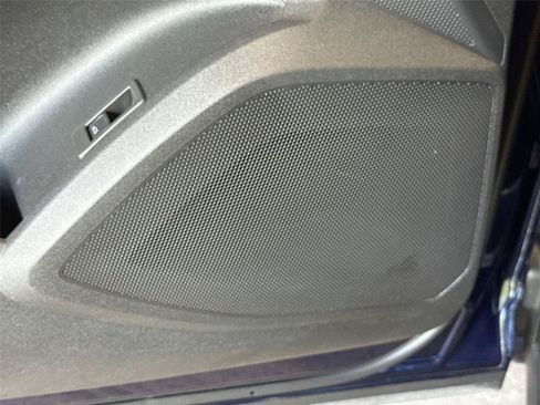 Certified 2025 Audi Q5 Premium w/ Convenience Package AWD/4WD image 19