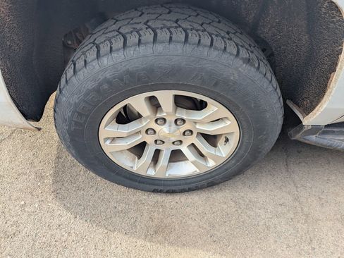 Used 2020 Chevrolet Suburban LT RWD image 6