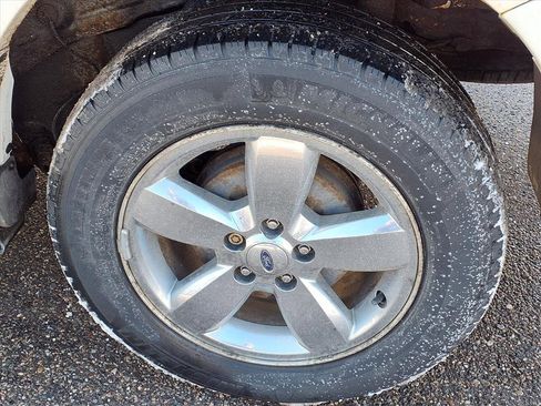 Used 2009 Ford Escape Limited image 7