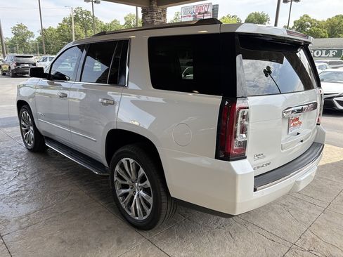 Used 2016 GMC Yukon Denali w/ Open Road Package AWD/4WD image 8