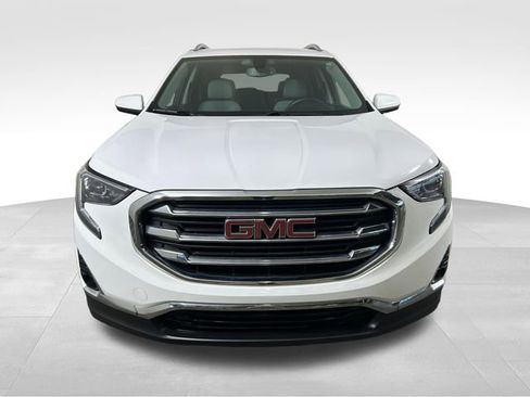 Used 2019 GMC Terrain SLT w/ Preferred Package FWD image 9