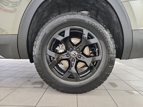 New 2026 Volkswagen Atlas Peak Edition AWD/4WD image 40