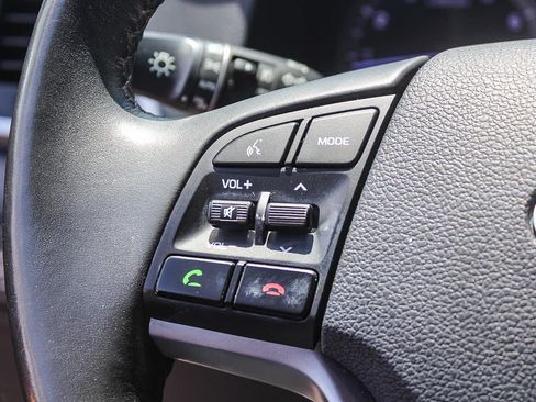 Used 2018 Hyundai Tucson Limited FWD image 29