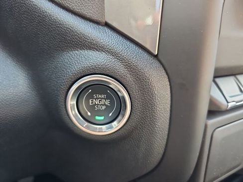 New 2026 Chevrolet Silverado 1500 Custom Trail Boss AWD/4WD image 16