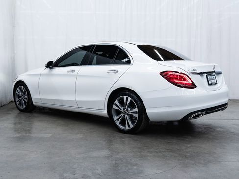 Used 2021 Mercedes-Benz C 300 Sedan image 4