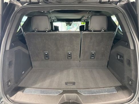Used 2023 Cadillac Escalade Sport Platinum w/ LPO, ONYX Package AWD/4WD image 15