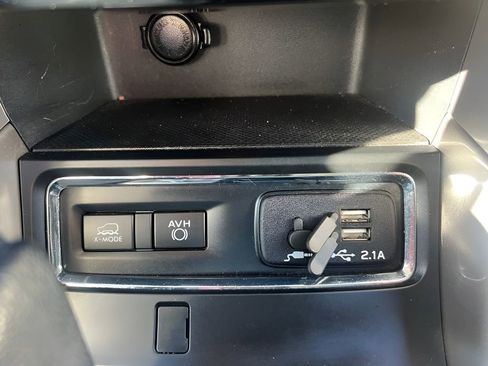 Used 2021 Subaru Ascent Premium w/ Convenience Package image 34