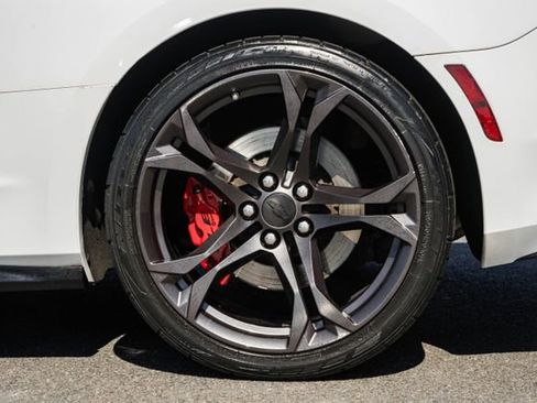Used 2019 Chevrolet Camaro SS image 21