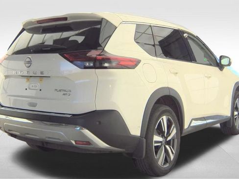 Used 2023 Nissan Rogue Platinum w/ Platinum Premium Package AWD/4WD image 2