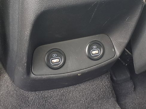 Used 2023 Hyundai Santa Fe SEL image 25