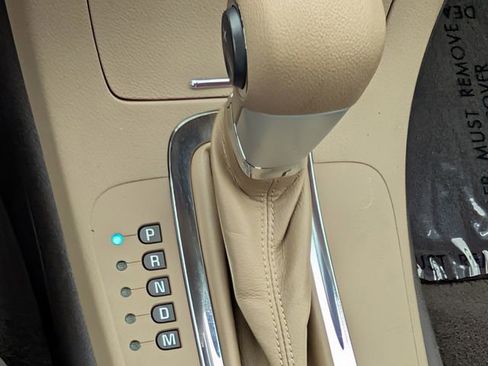 Used 2011 Chevrolet Malibu LS FWD image 23