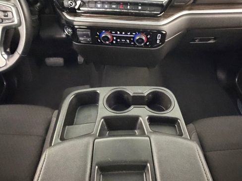 Used 2025 Chevrolet Silverado 2500 LT w/ Convenience Package image 16