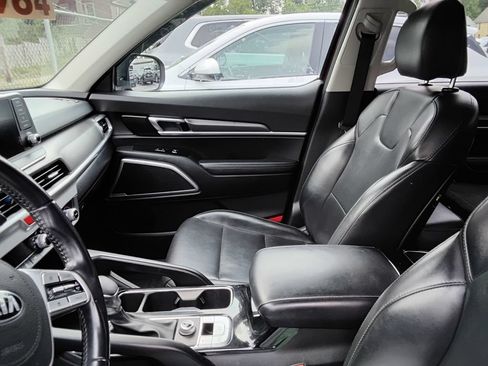 Used 2021 Kia Telluride LX FWD image 8