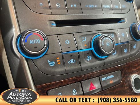 Used 2013 Chevrolet Malibu LT FWD image 32
