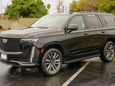 Certified 2024 Cadillac Escalade Sport image 3