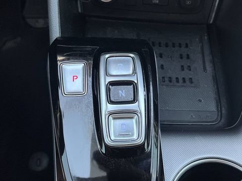 Used 2023 Hyundai Sonata Limited w/ Preferred Accessory Package FWD image 25