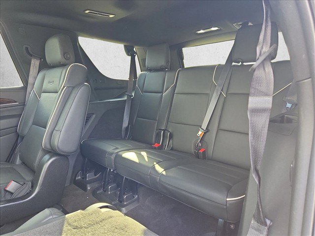 Used 2023 Cadillac Escalade Premium Luxury AWD/4WD image 20