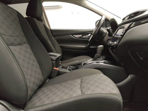 Used 2022 Nissan Rogue Sport SV FWD image 21