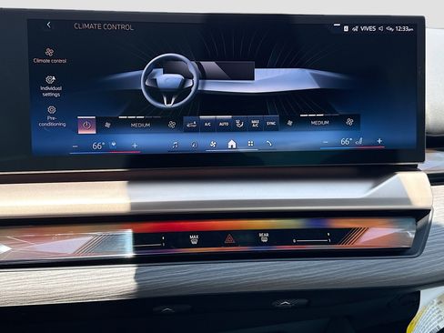 New 2027 BMW 530i w/ Premium Package RWD image 35