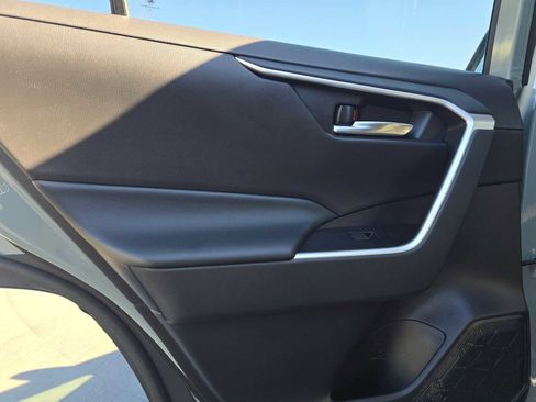 Certified 2022 Toyota RAV4 XLE Premium image 17