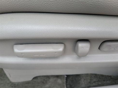 Used 2016 Honda Odyssey SE image 19