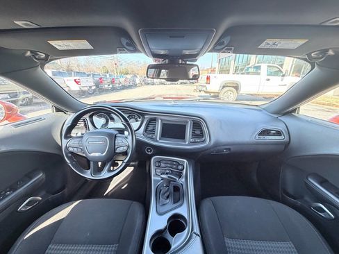 Used 2021 Dodge Challenger GT image 19