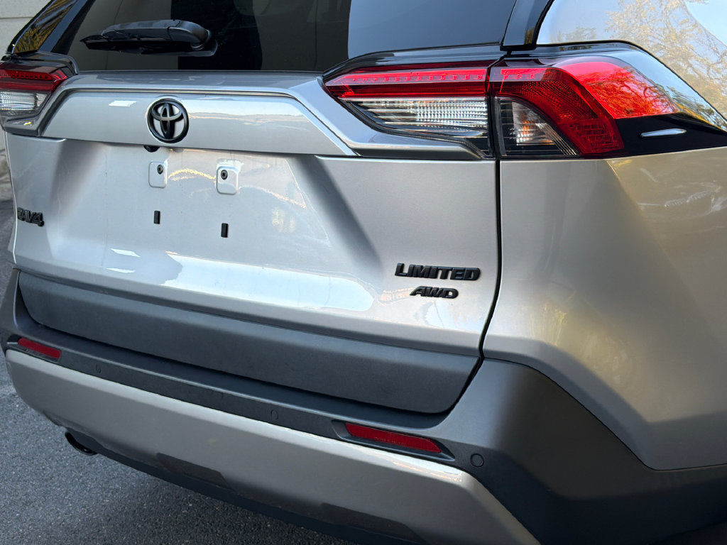 Used 2023 Toyota RAV4 Limited AWD/4WD image 5
