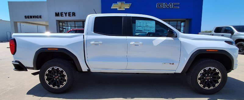 New 2026 GMC Canyon AT4 AWD/4WD image 1