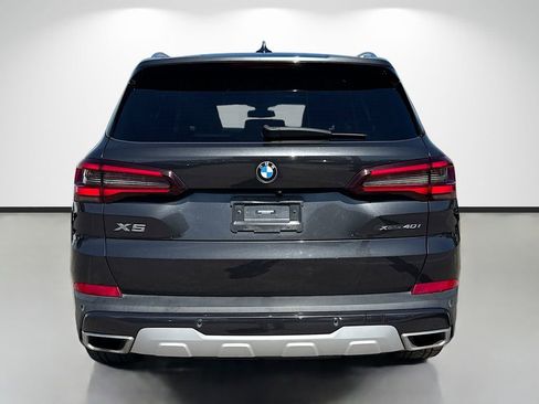 Used 2021 BMW X5 xDrive40i w/ Premium Package image 4