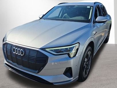 Used 2021 Audi e-tron Premium w/ Convenience Plus Package