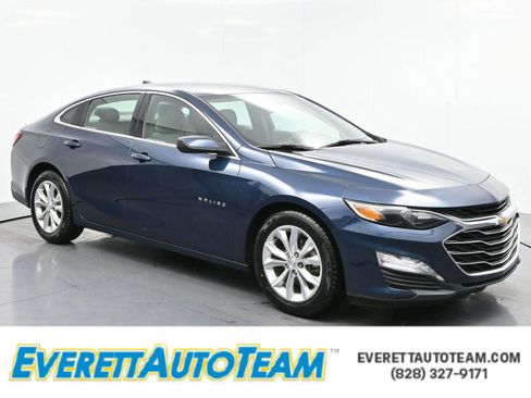 Used 2020 Chevrolet Malibu LT image 1