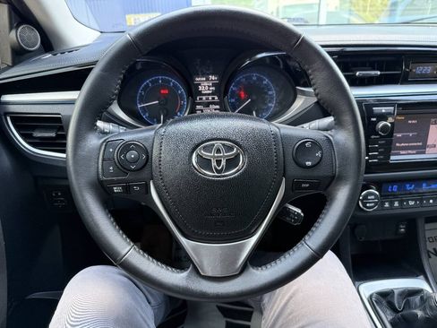 Used 2015 Toyota Corolla S FWD image 24