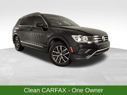 Used 2021 Volkswagen Tiguan SE w/ Panoramic Sunroof Package