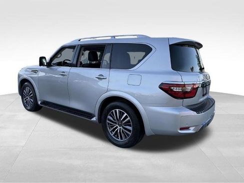 Certified 2024 Nissan Armada SL w/ Captain's Chairs Package AWD/4WD image 5