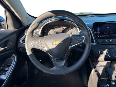 Used 2024 Chevrolet Malibu LT image 13