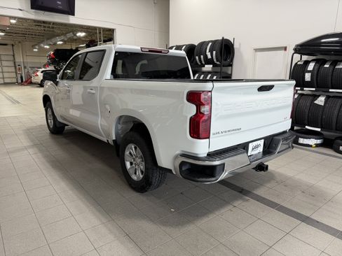Used 2025 Chevrolet Silverado 1500 LT w/ Work Truck Package AWD/4WD image 6