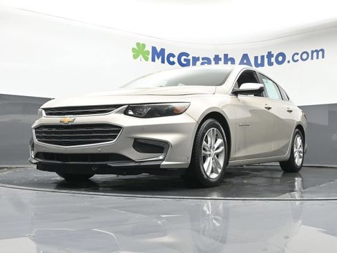 Used 2016 Chevrolet Malibu LT w/ Driver Confidence Package FWD image 7