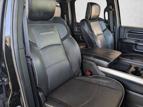 Used 2019 RAM 3500 Laramie AWD/4WD image 20