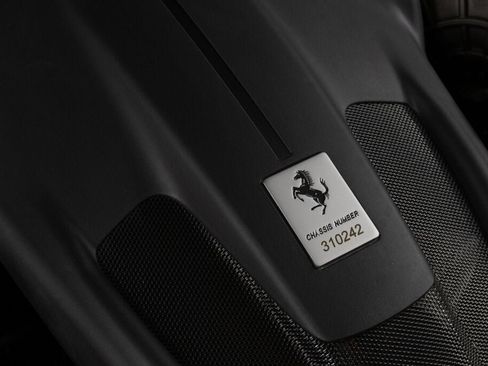 Certified 2024 Ferrari Roma Spider RWD image 29