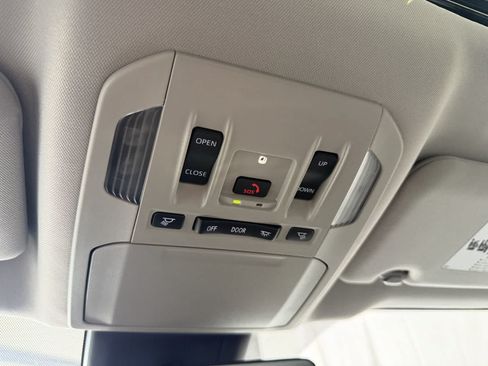 Used 2026 Toyota Highlander XLE AWD/4WD image 21