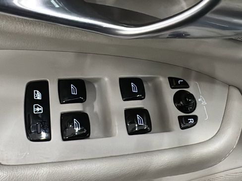 Certified 2023 Volvo XC90 B6 Core w/ Protection Package Premier image 23