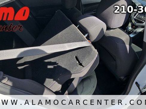 Used 2012 Chevrolet Cruze LT w/ RS Package image 23