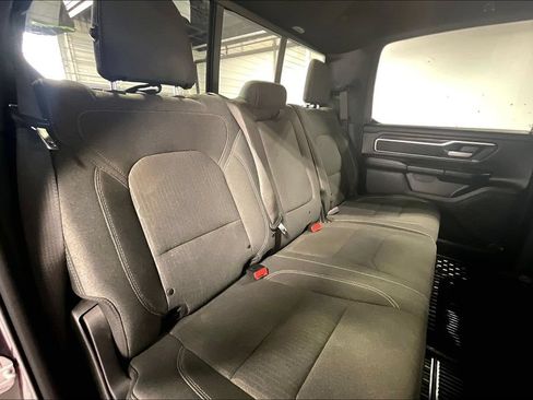 Used 2019 RAM 1500 Big Horn RWD image 33