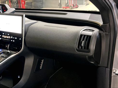 Used 2024 Toyota bZ4X XLE w/ Weather Package image 13