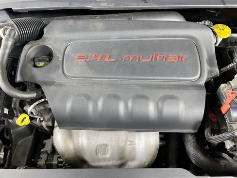 Used 2022 Jeep Compass Latitude AWD/4WD image 27