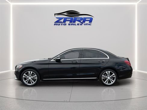 Used 2015 Mercedes-Benz C 300 4MATIC Sedan image 4