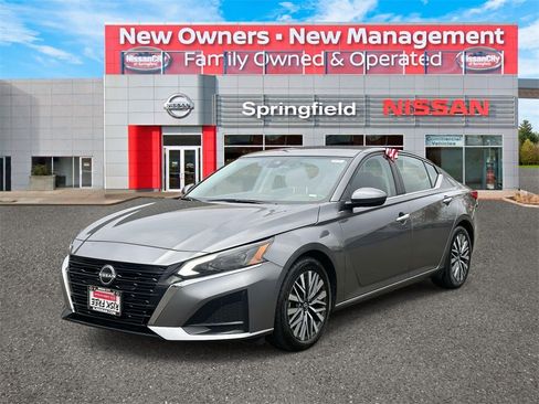 Certified 2023 Nissan Altima 2.5 SV image 2