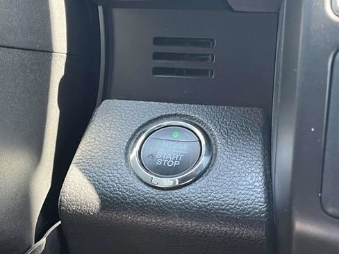 Used 2018 Ford Expedition Limited RWD image 37